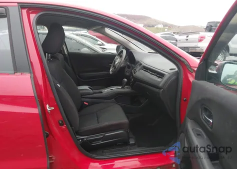 2018 Honda Hr-V Lx z USA, uszkodzony, nr VIN 3CZRU6H36JG715448